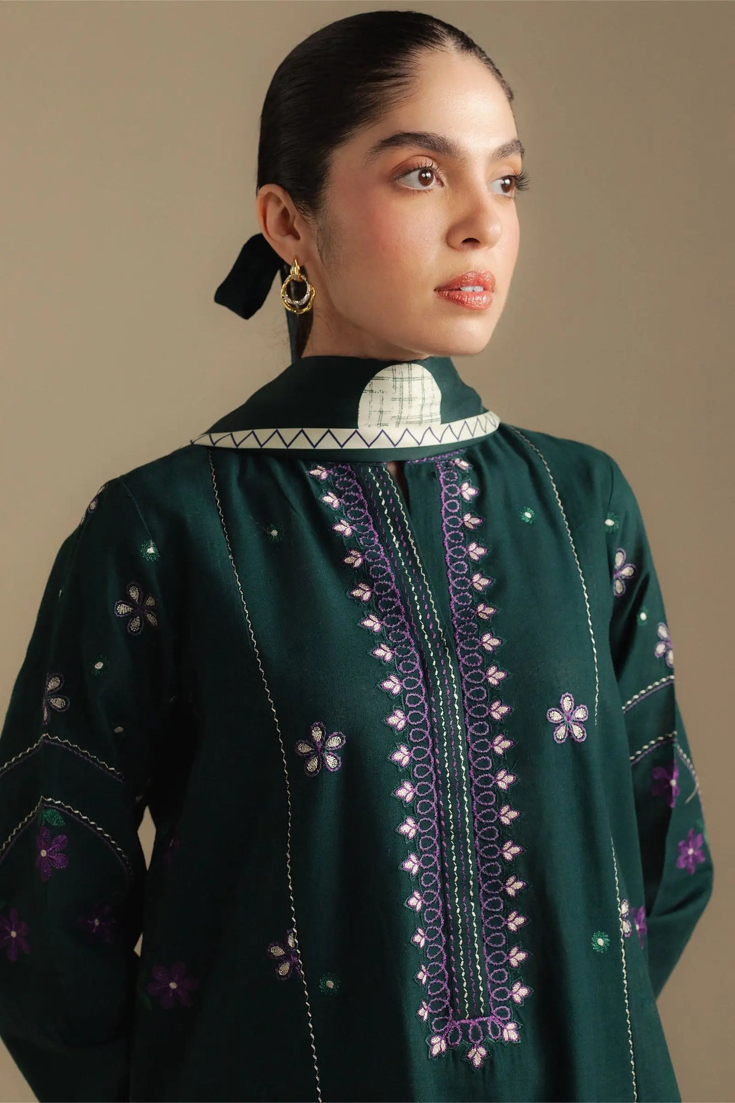 Zara Shahjahan 027 Unstitched Luxury Dhanak Heavy Embroidered 3PC Suit