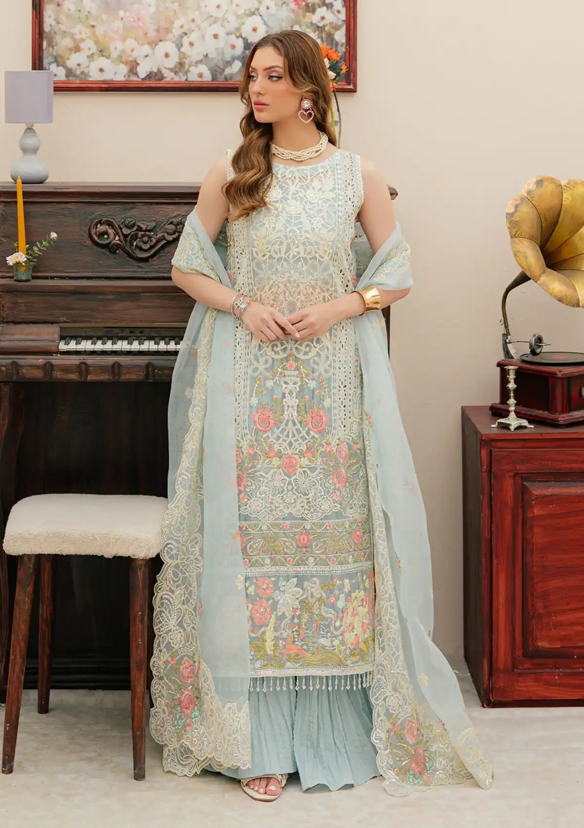 Mahnur 3PC Unstitched Luxury Lawn Chikenkari Heavy Embroidered Suit