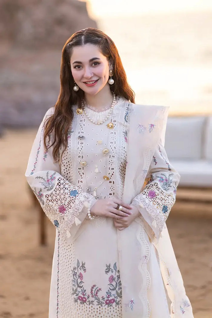 Qalamkar 3Pc Lawn Luxury Chikenkari Embroidered Suit