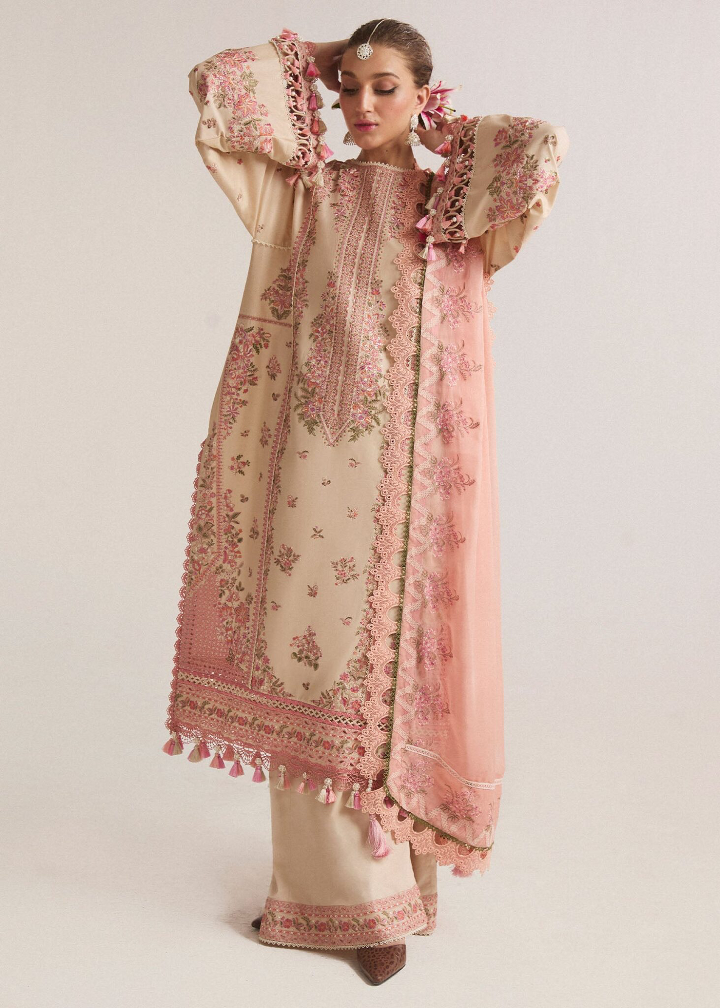 Hussain Rehar FF-001 Luxury Embroidered Lawn 3Pc Suit