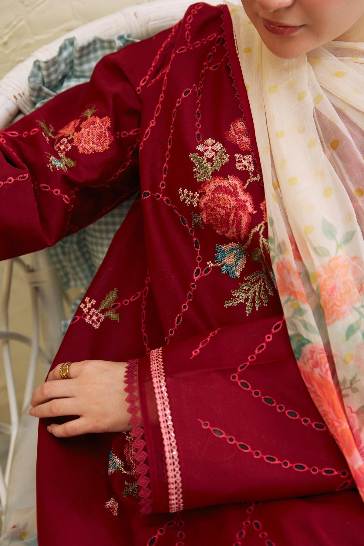 Zara Shahjahan FF-1202 Luxury Embroidered Lawn 3Pc Suit