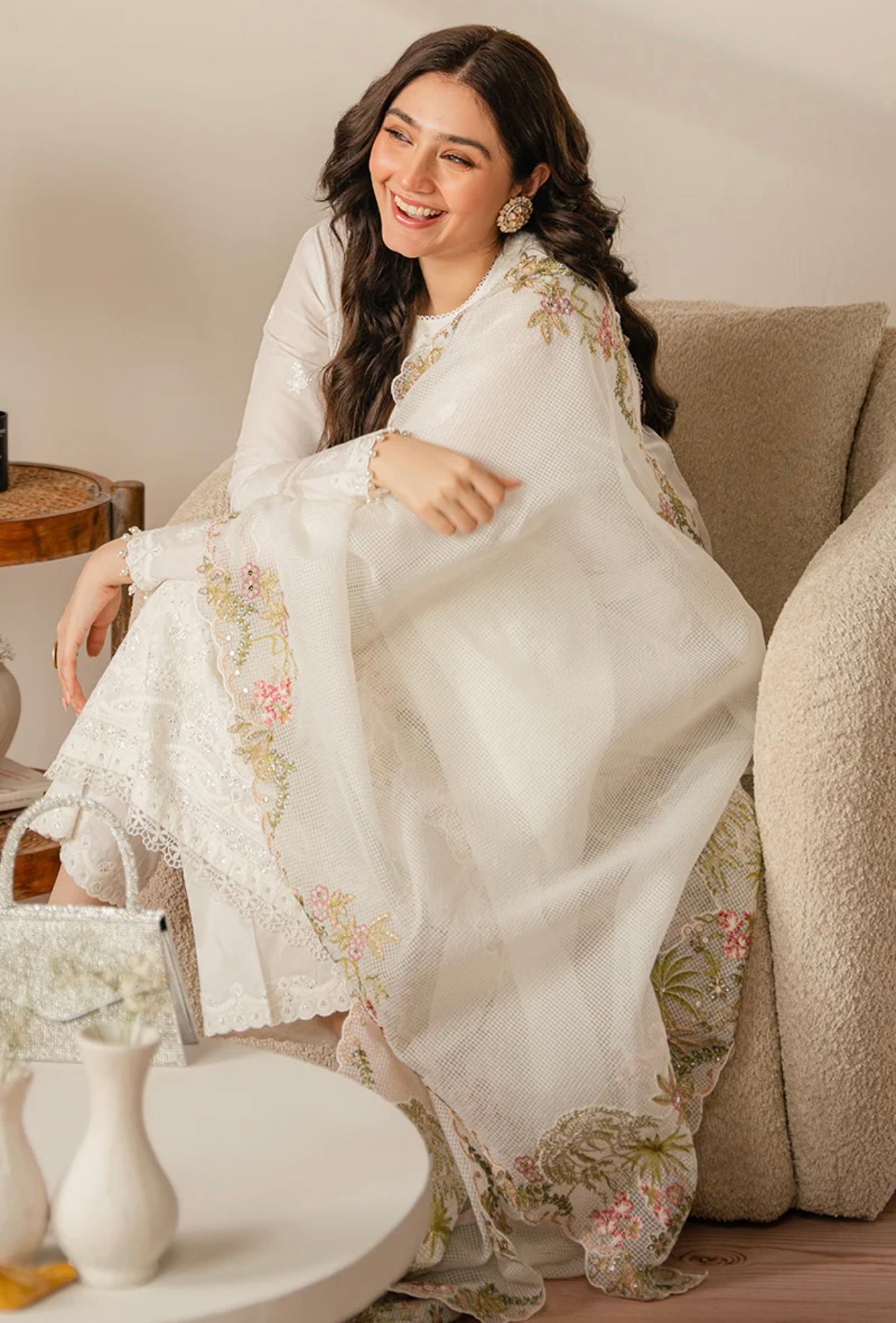 Cross Stitched Luxury Embroidered Lawn 3Pc Suit