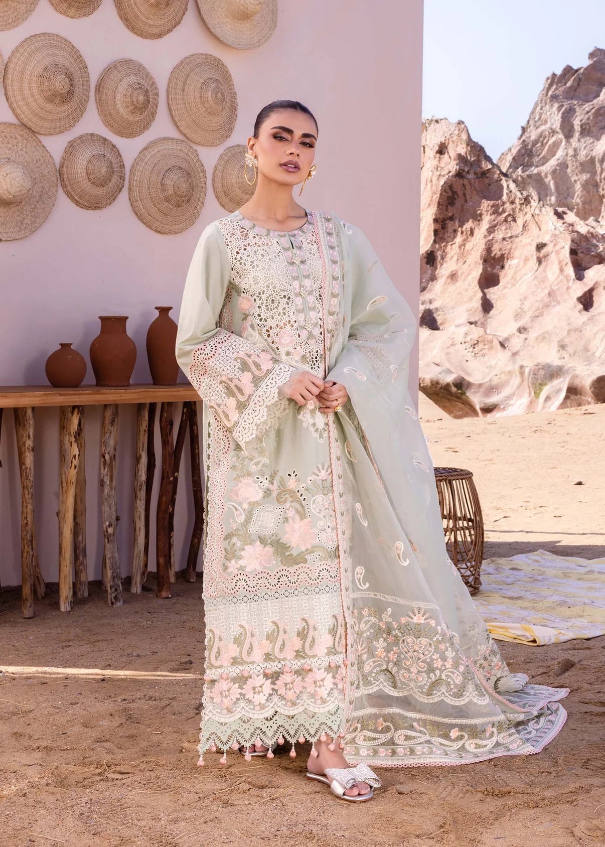 Akber Aslam 3PC Luxury Unstitched Lawn Heavy Embroidered Suit