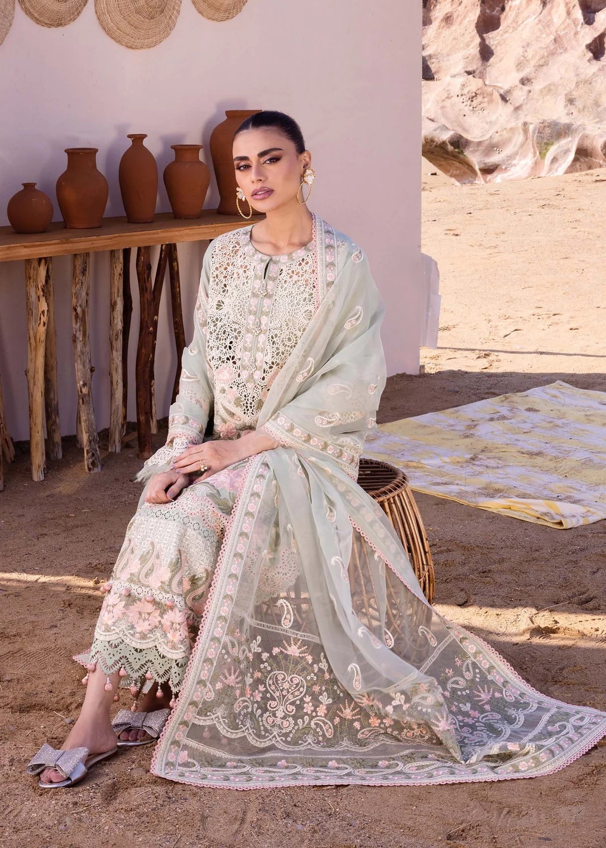 Akber Aslam 3PC Luxury Unstitched Lawn Heavy Embroidered Suit