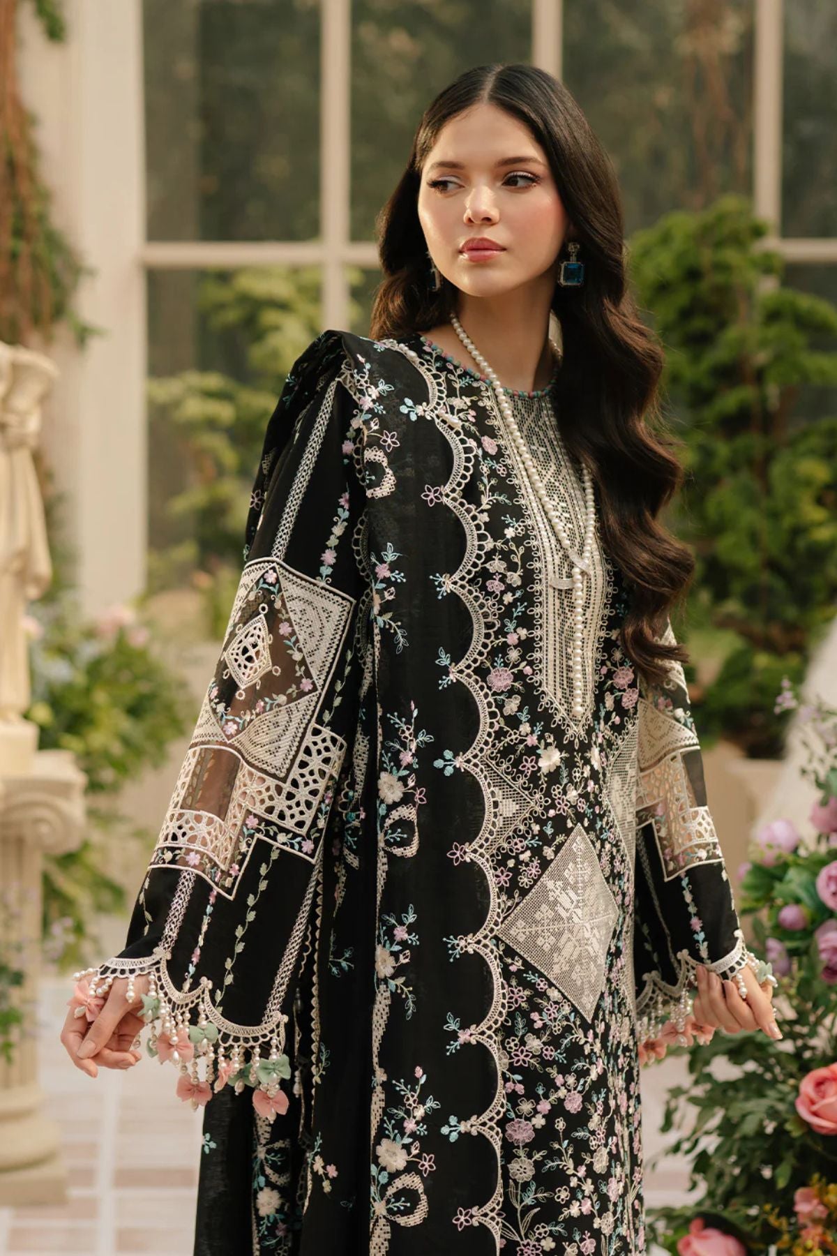 Bin Ilyas 002 Unstitched Luxury Dhanak Heavy Embroidered 3PC Suit