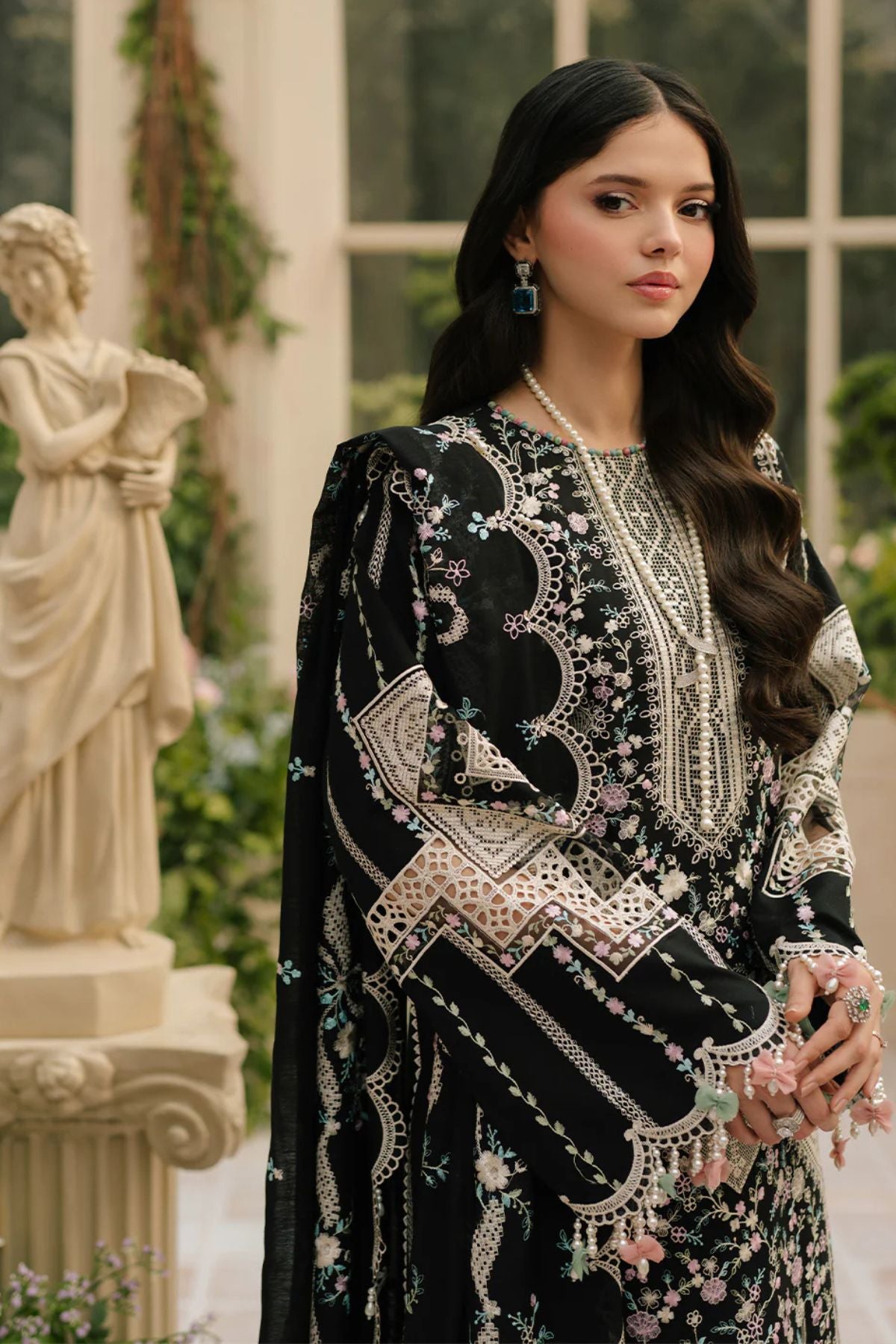 Bin Ilyas 002 Unstitched Luxury Dhanak Heavy Embroidered 3PC Suit