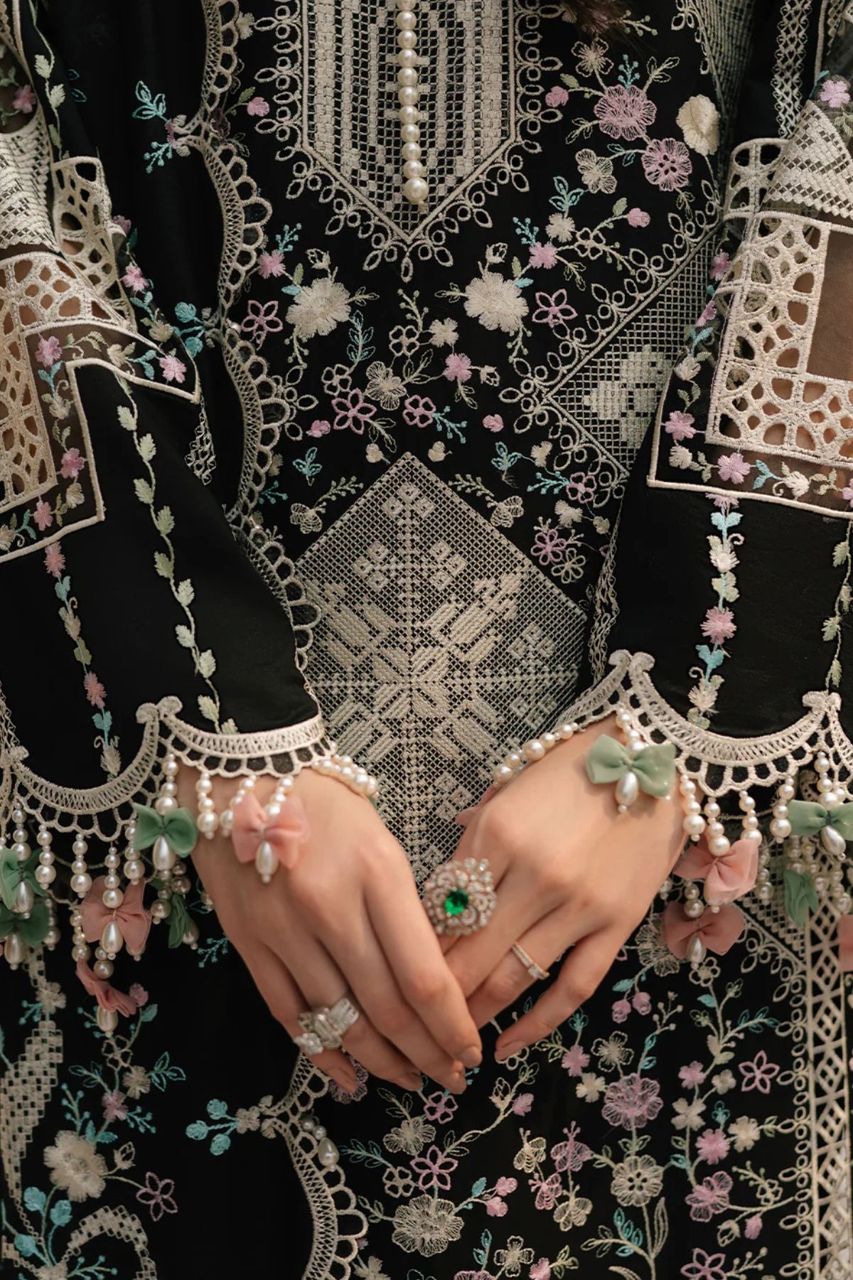 Bin Ilyas 002 Unstitched Luxury Dhanak Heavy Embroidered 3PC Suit