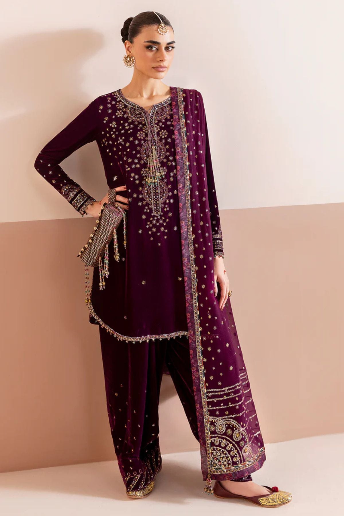 Jazmin 008 Unstitched Luxury Velvet Heavy Embroidered 3PC Suit