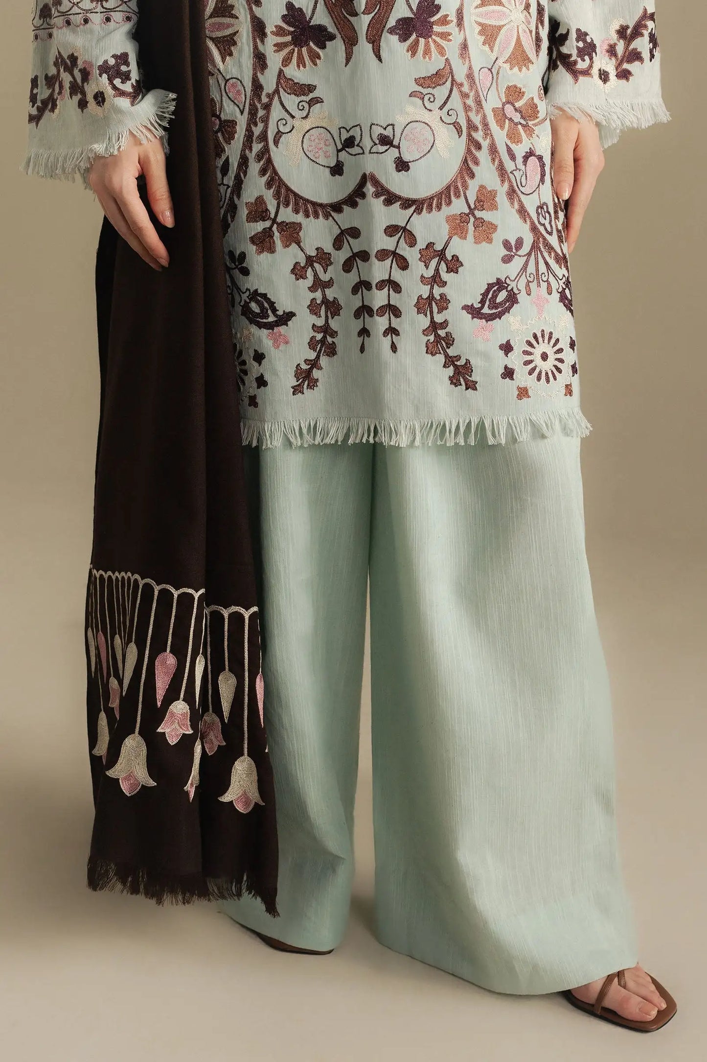 Zara Shahjahan 033 Unstitched Luxury Dhanak Heavy Embroidered 3PC Suit