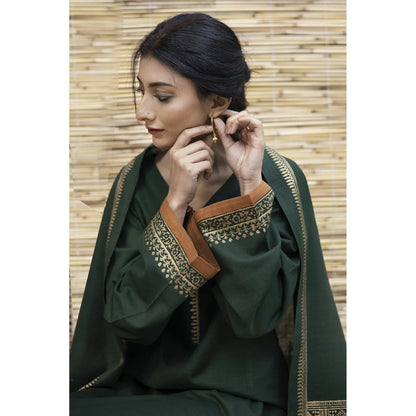 Dyot 003 Unstitched Luxury Dhanak Heavy Embroidered 3PC Suit