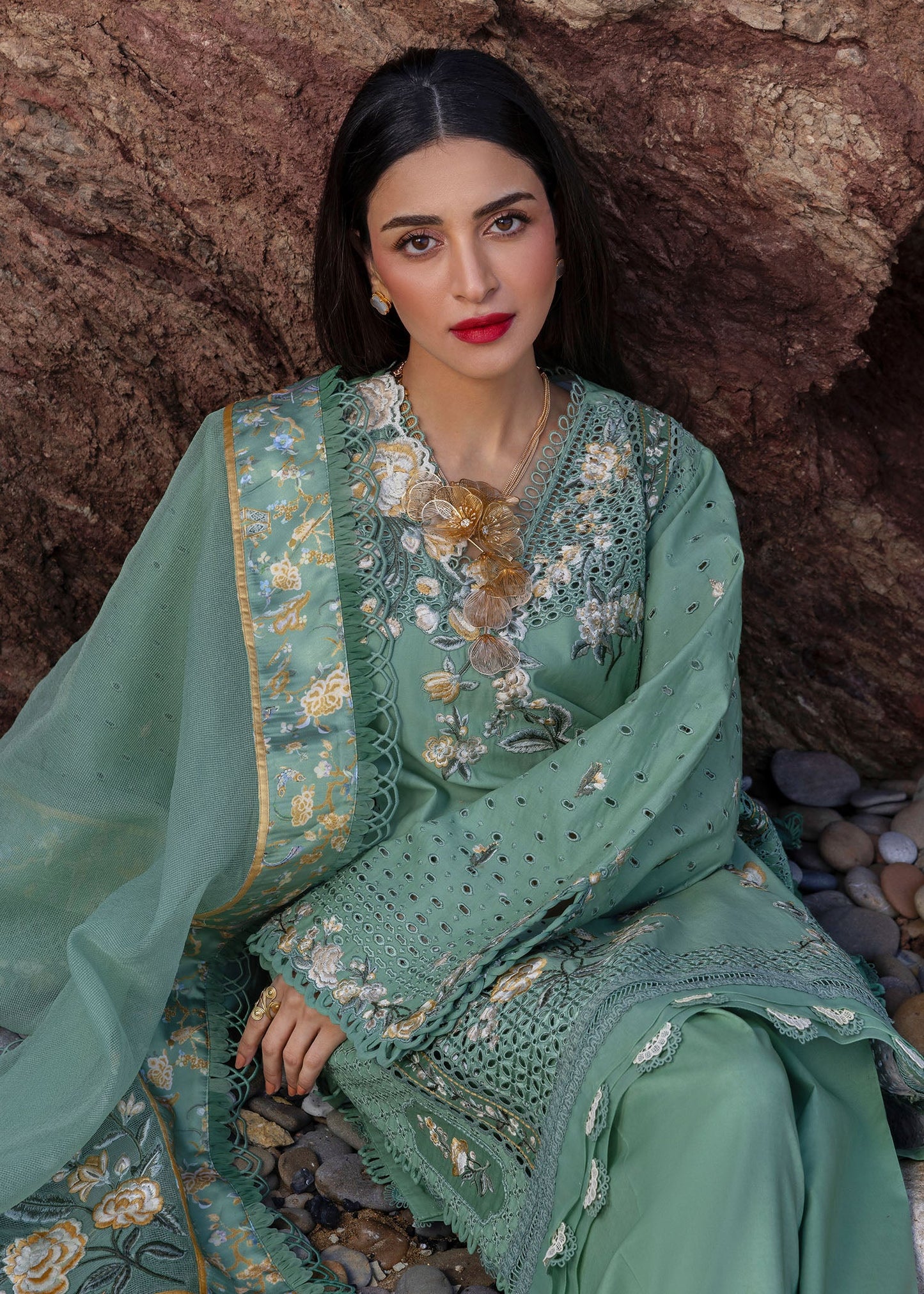 Crimson 008 Unstitched Luxury Dhanak Chikankari Heavy Embroidered 3PC Suit