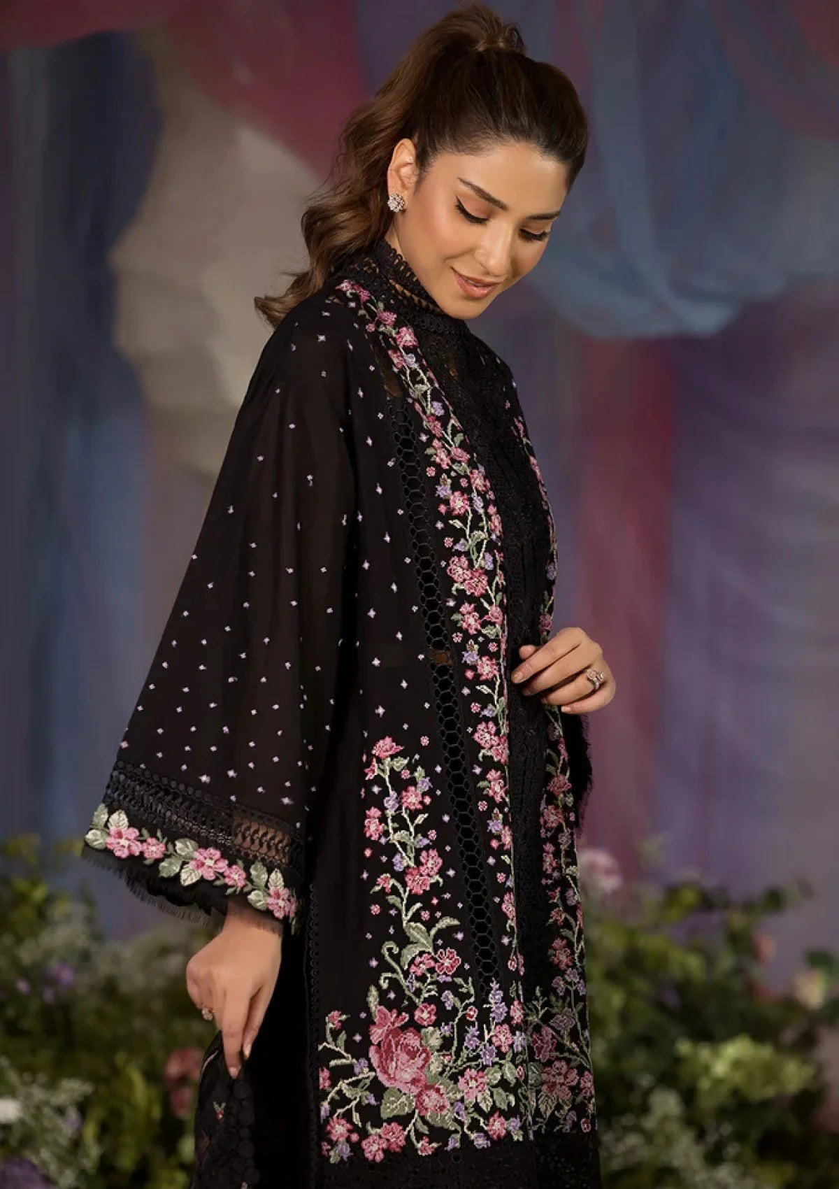 Sobia Nazir 3PC Unstitched Luxury Lawn Heavy Embroidered Suit