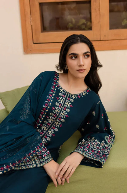 Batik 3pc Unstitched Luxury Lawn Emb Suit