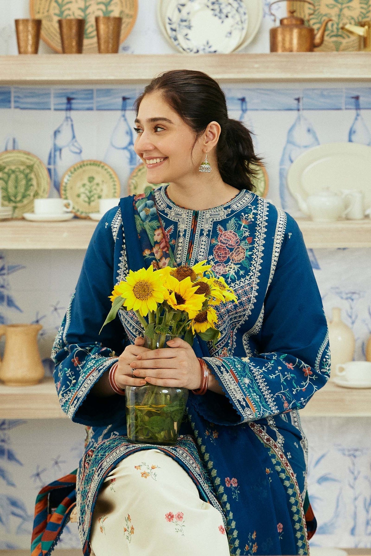 Zara Shahjahan 3PC Unstitched Luxury Lawn Heavy Embroidered Suit