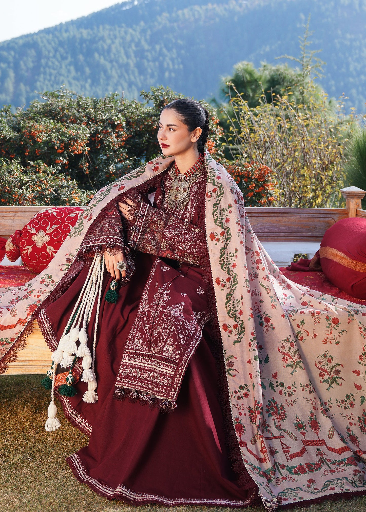 Hussain Rehar 009 Unstitched Luxury Dhanak Heavy Embroidered 3PC Suit