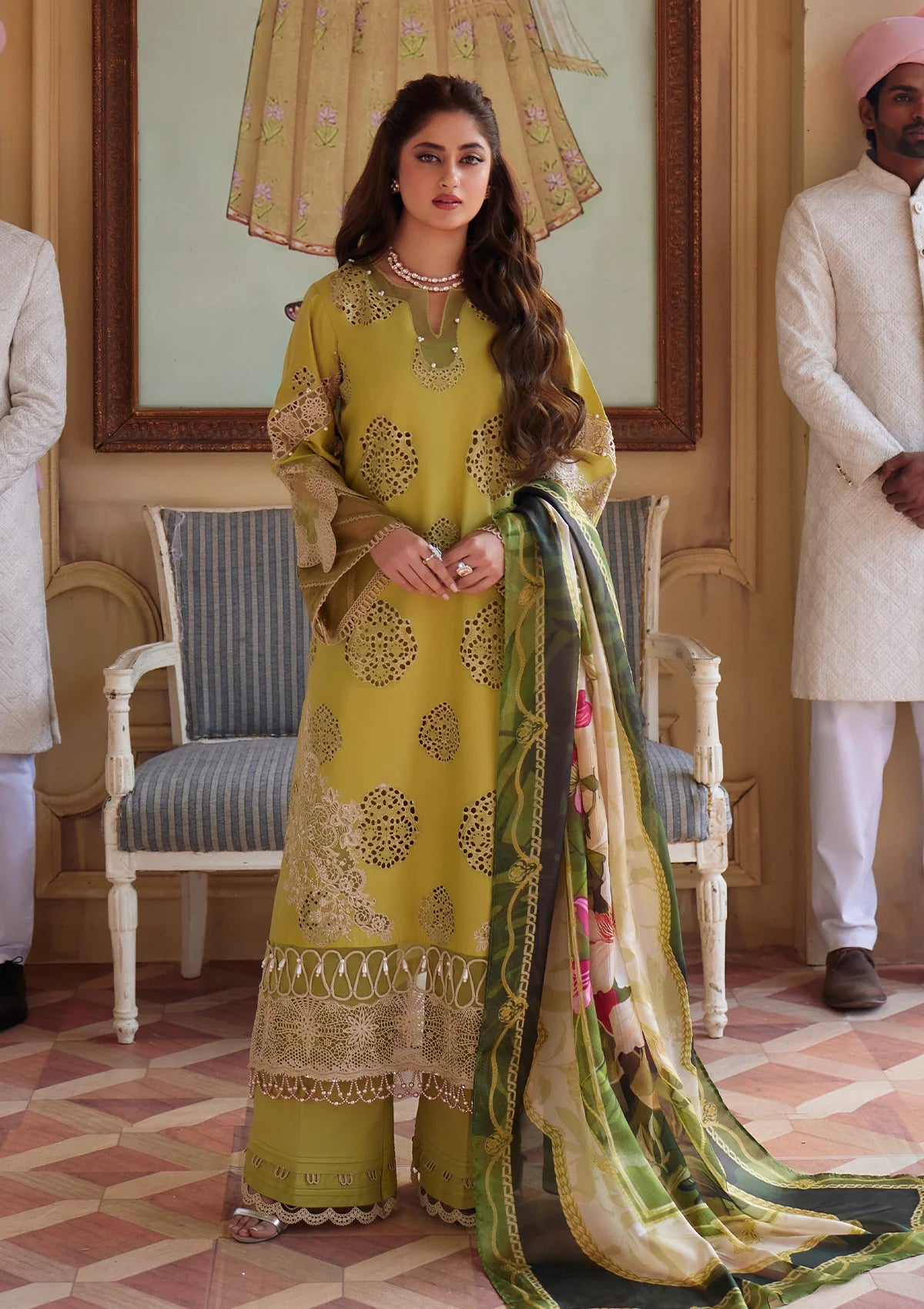 Elaf FF002 Luxury Chikenkari Embroidered Lawn 3Pc Suit