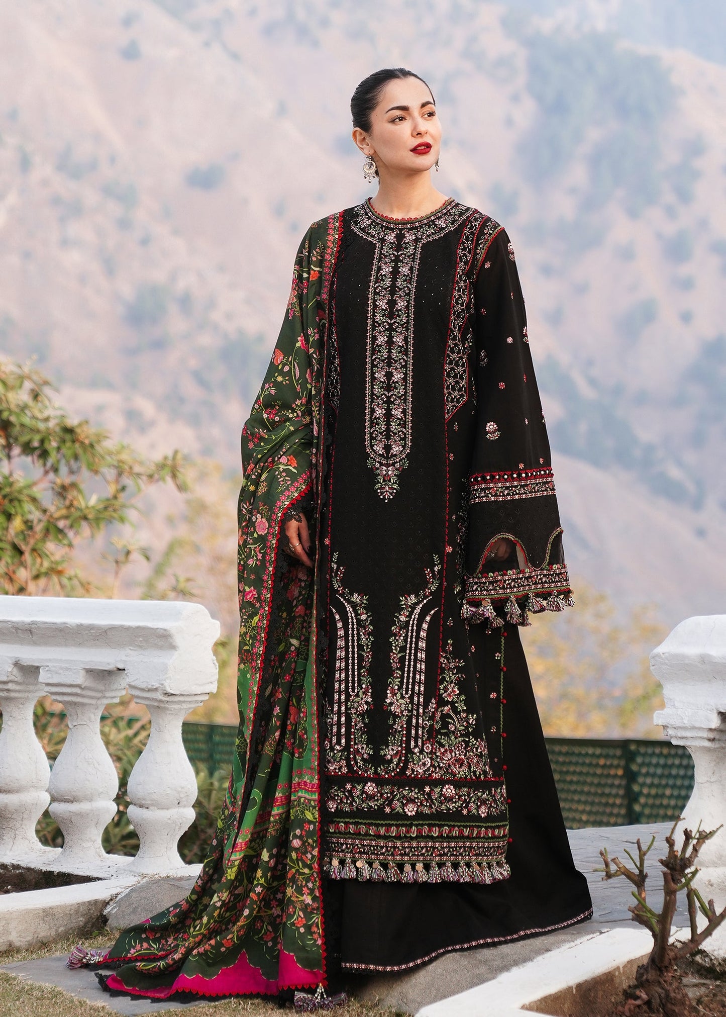 Hussain Rehar 3PC Luxury Collection Unstitched Lawn Heavy Embroidered Suit