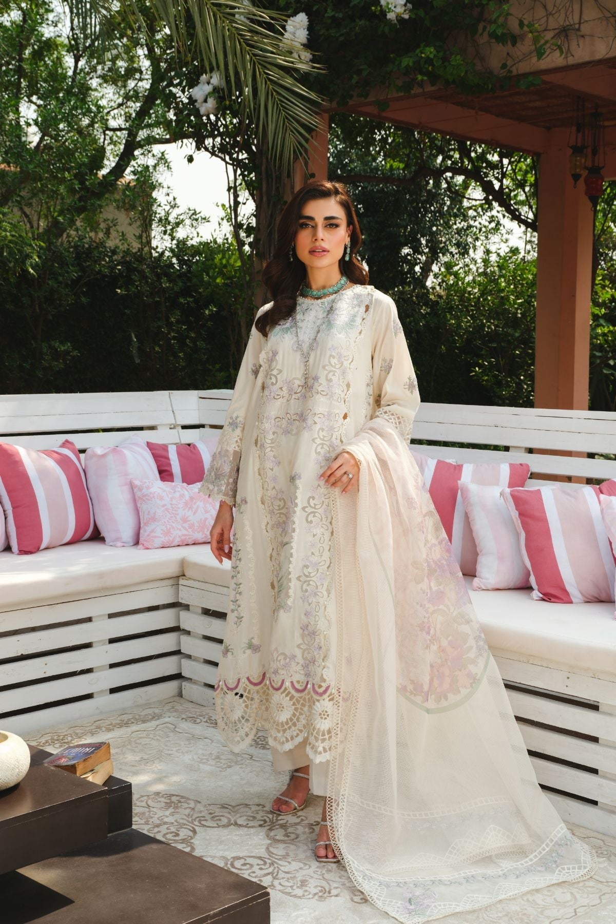 Paras 3PC Luxury Collection Unstitched Lawn Heavy Embroidered Suit