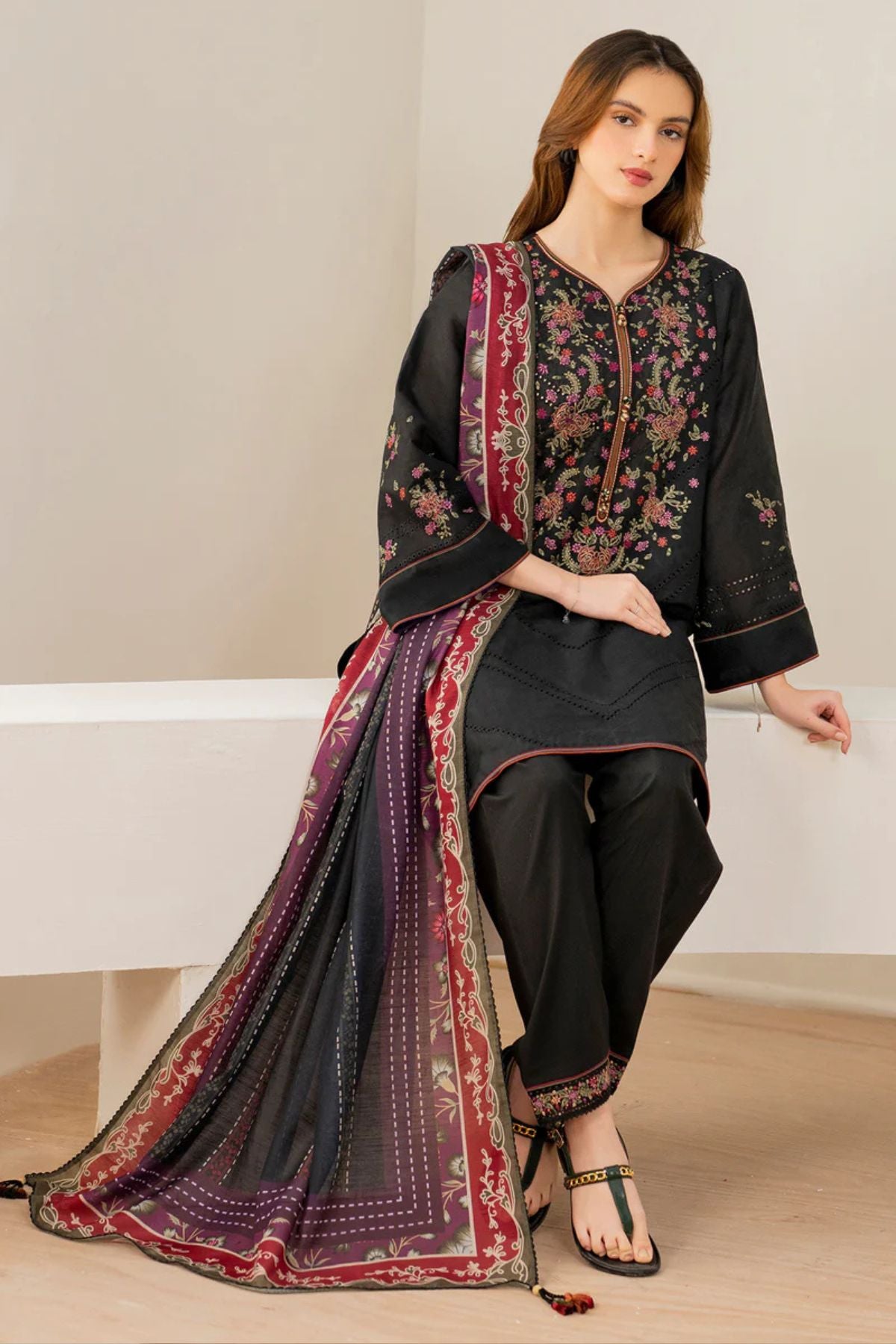 Jazmin 007 Unstitched Luxury Dhanak Heavy Embroidered 3PC Suit