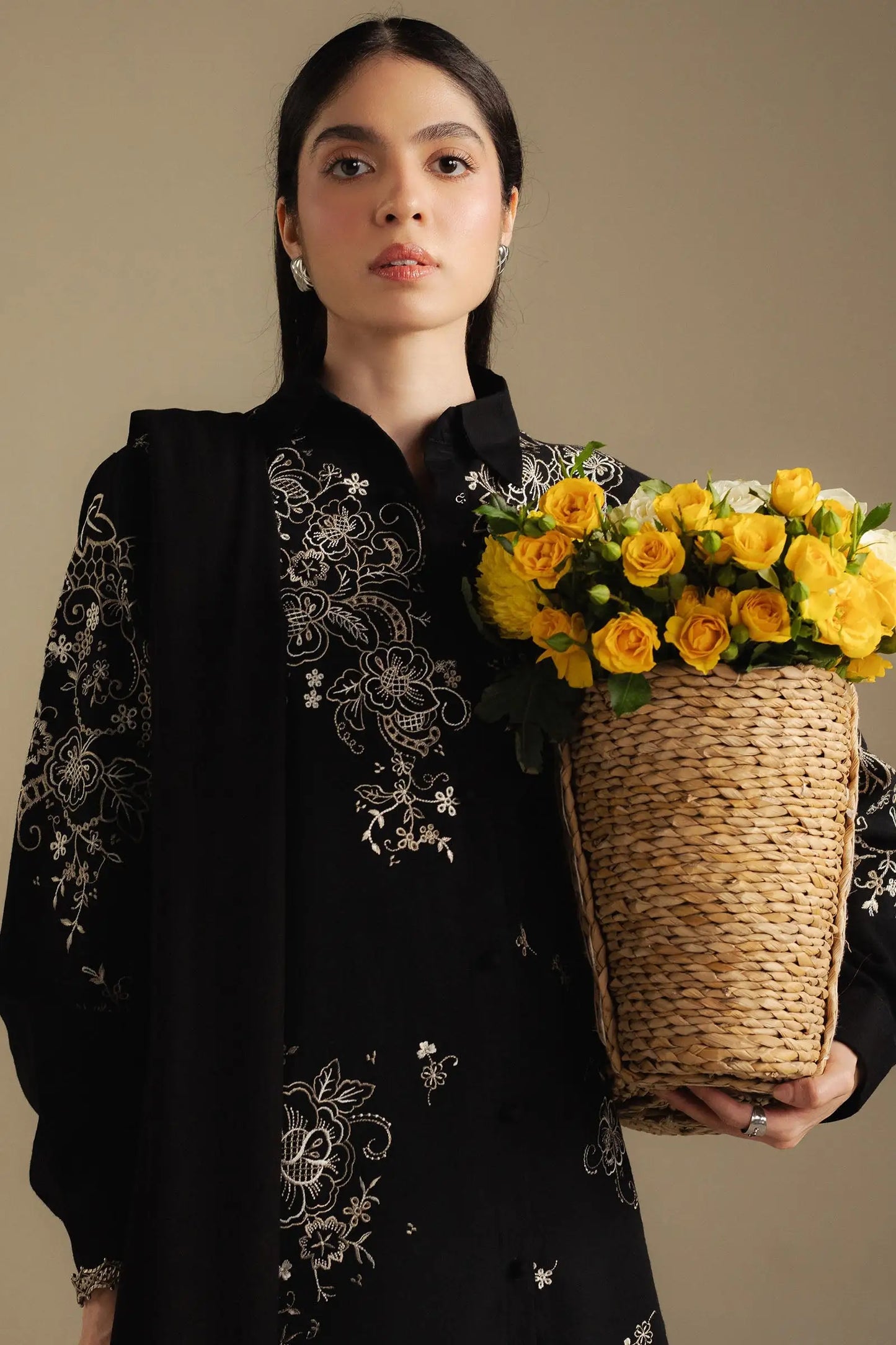 Zara Shahjahan 031 Unstitched Luxury Dhanak Heavy Embroidered 3PC Suit