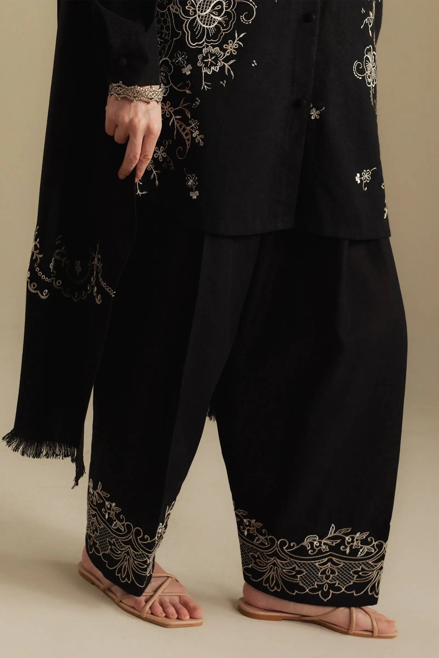 Zara Shahjahan 031 Unstitched Luxury Dhanak Heavy Embroidered 3PC Suit