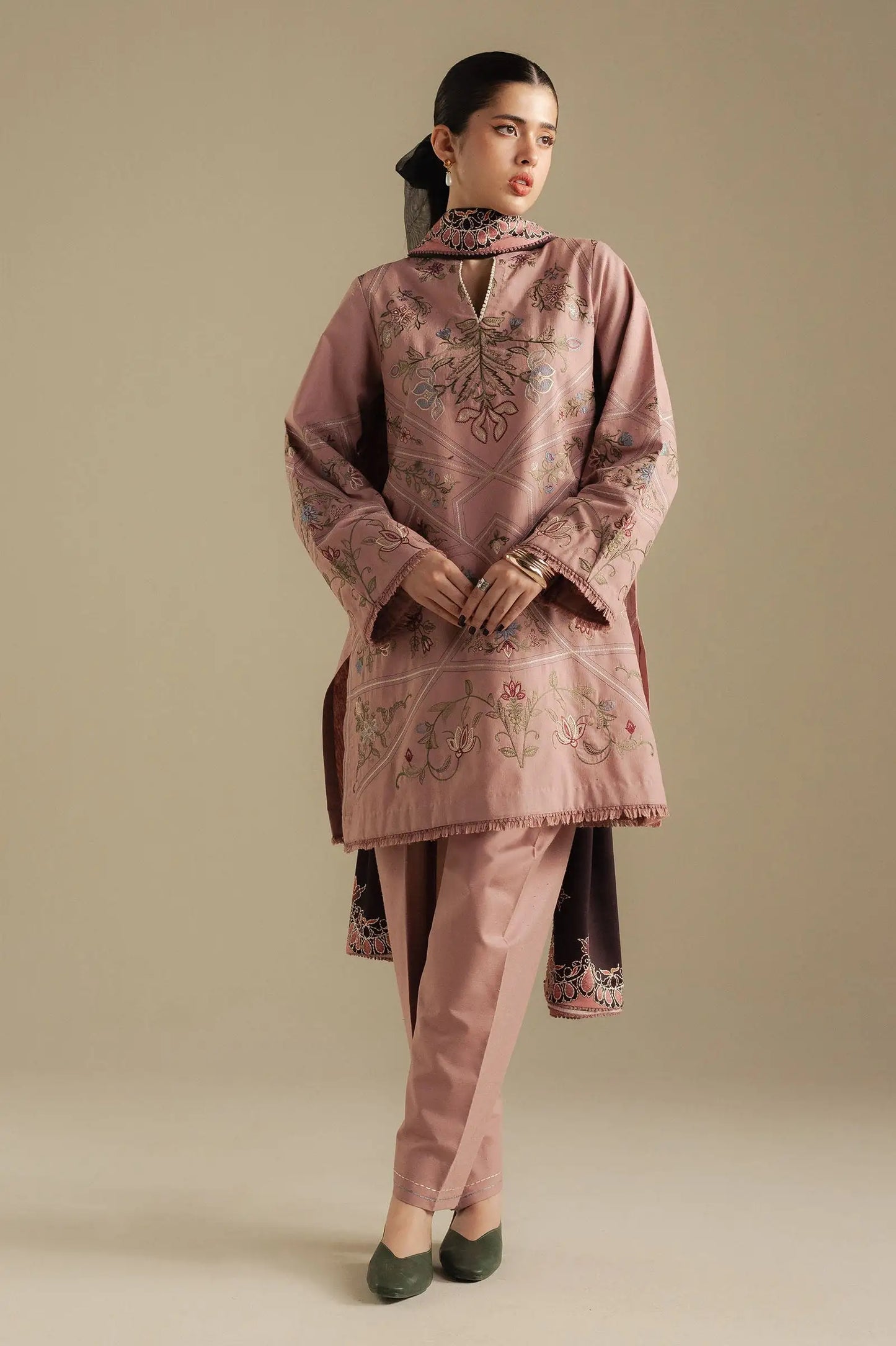 Zara Shahjahan 025 Unstitched Luxury Dhanak Heavy Embroidered 3PC Suit